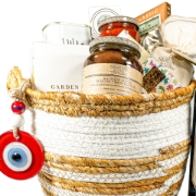 Traditional Greece Memories Wicker Gift basket